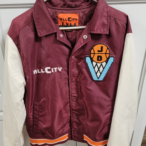 Just Don x ALL CITY Mens Snap Up Basketball Jacket Sz Medium Burgundy Ret $195 - Picture 14 of 14